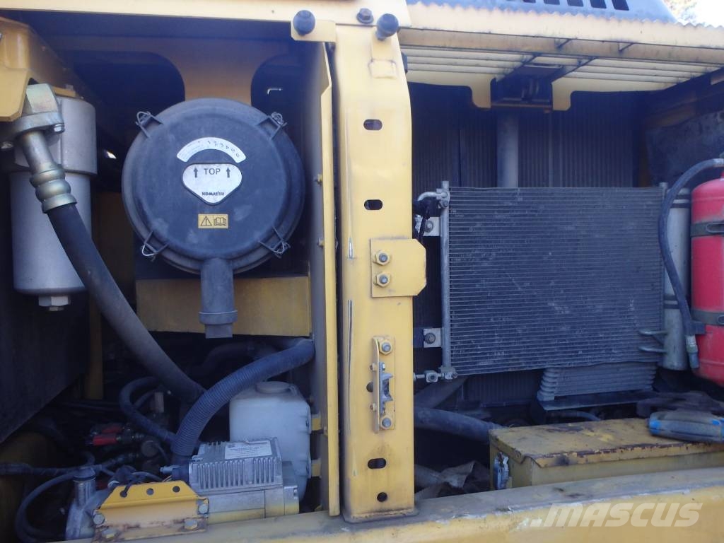 Komatsu PC 240 LC-8K Engcon Telakaivukoneet