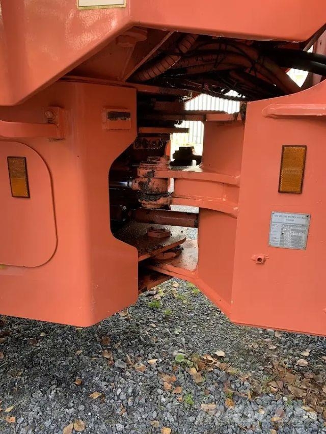 Hitachi FR 7 C Wheel loaders