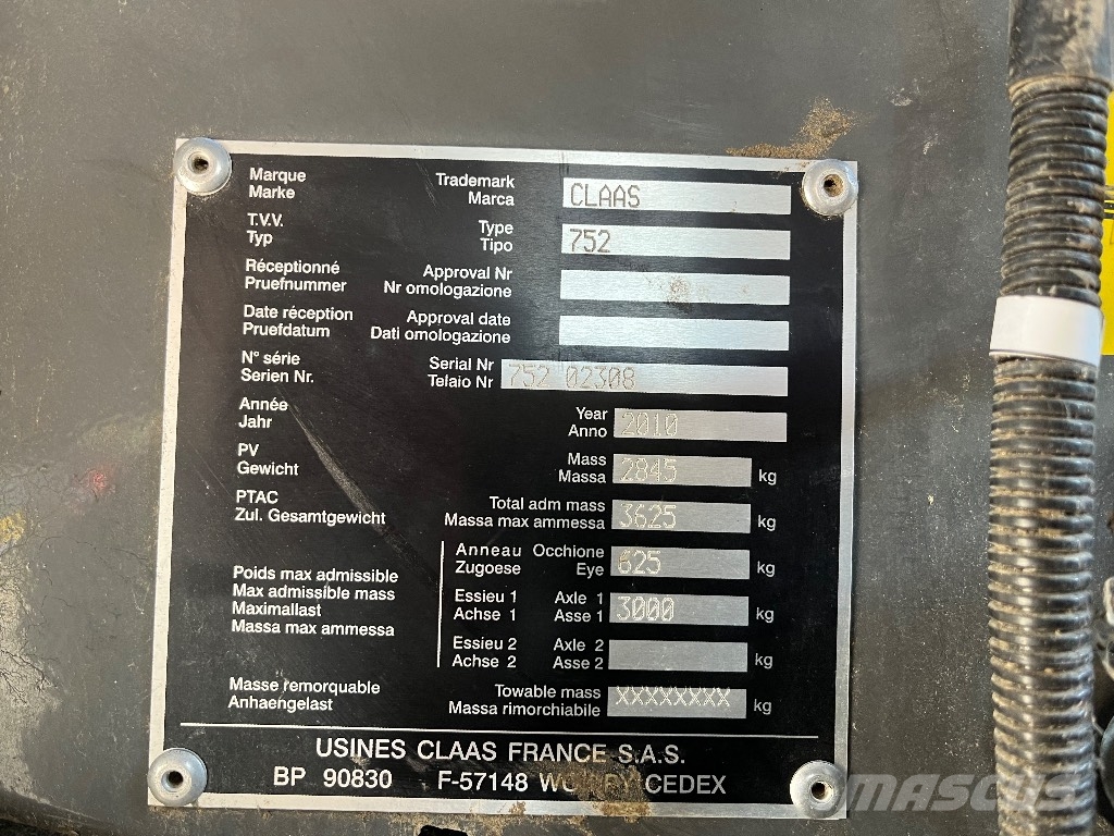 CLAAS Variant 380 Рулонні прес-підбирачі
