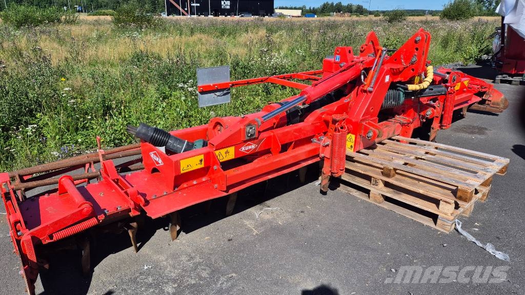 Kuhn HR 6004 DR tasojyrsin Rotačné brány a pôdne frézy