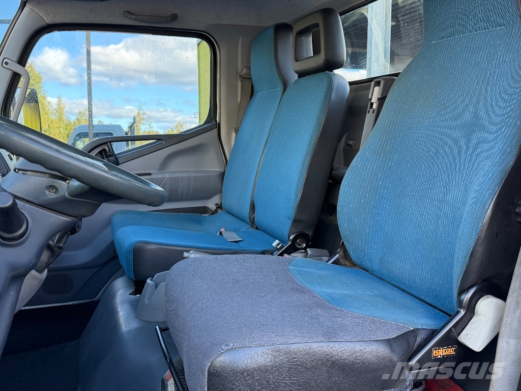 Mitsubishi Fuso canter 3.0l B- kortillinen Dostavna vozila / kombiji