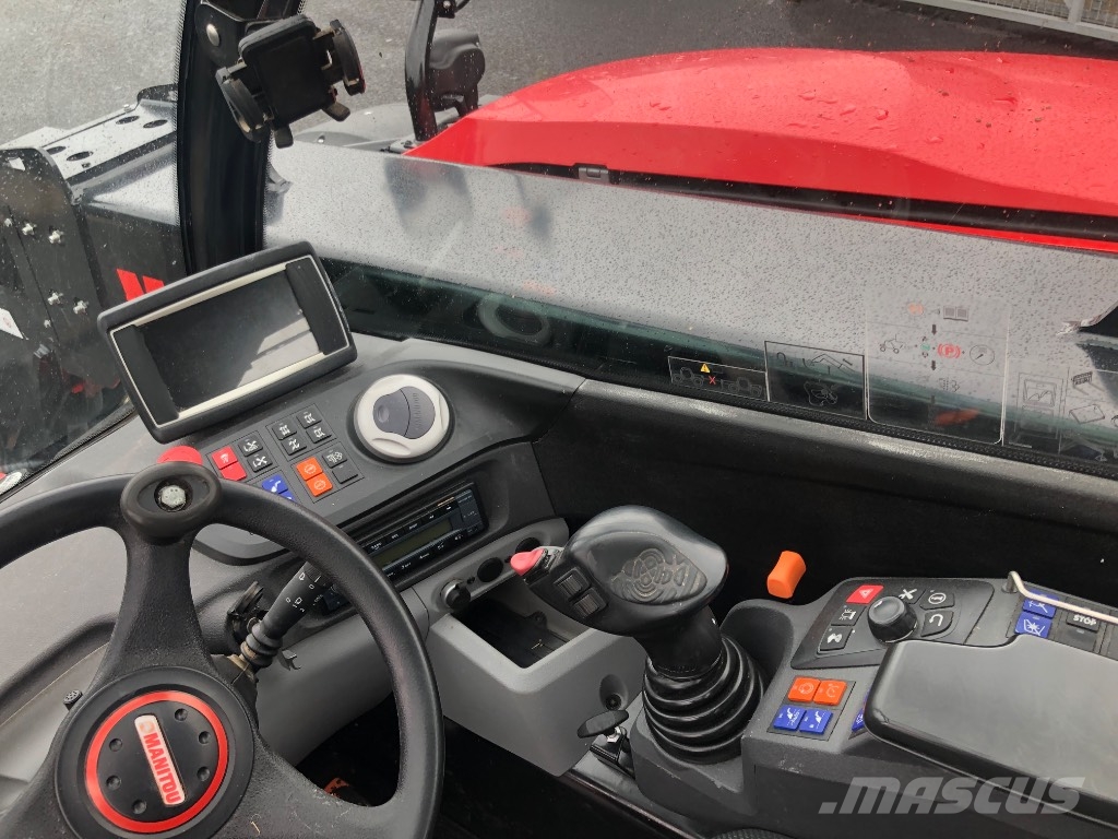 Manitou MLT 630-115 V معدات مناولة لأغراض الزراعة