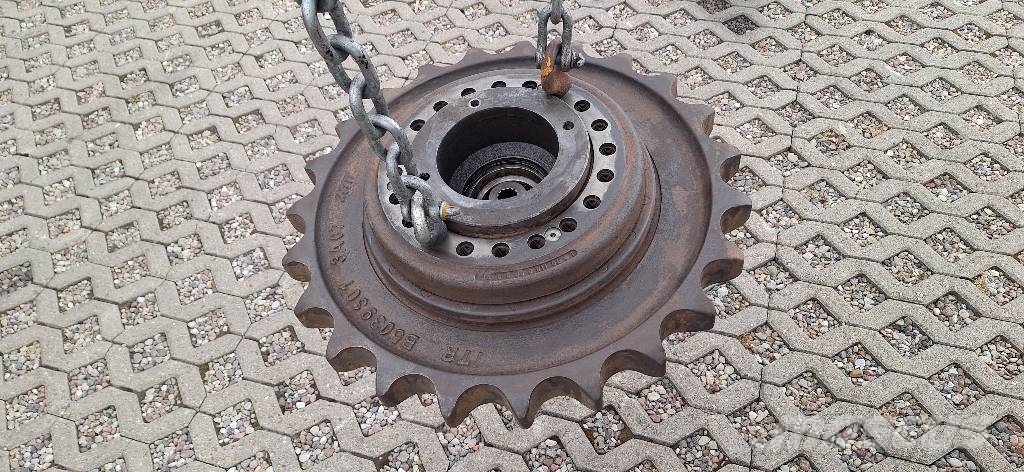 Zwolnica Case 688 788 888 988 Transmission
