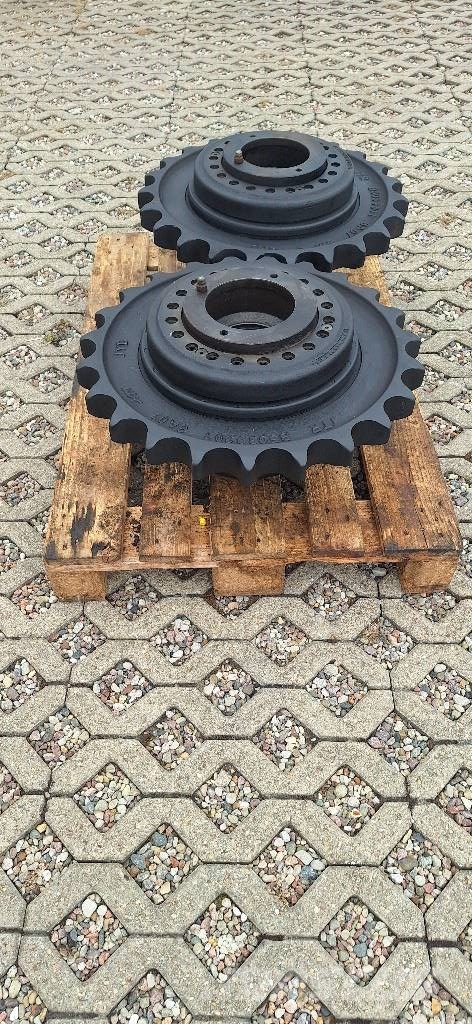 Zwolnica Case 688 788 888 988 Transmission