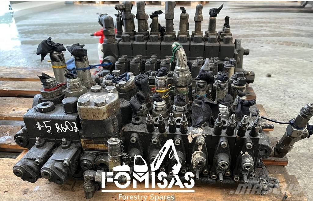 Valmet 860.3 Valve block 5067855 Hydraulique