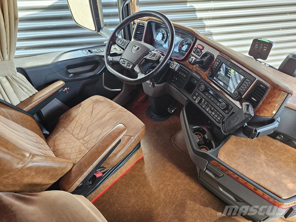 Scania R590 V8 6X4 / 2 TANKS / NL TRUCK! 80T 기타 트럭