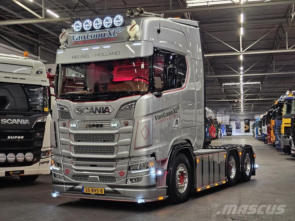 Scania S590 V8 6X4 / 2 TANKS / NL TRUCK! 80T 기타 트럭