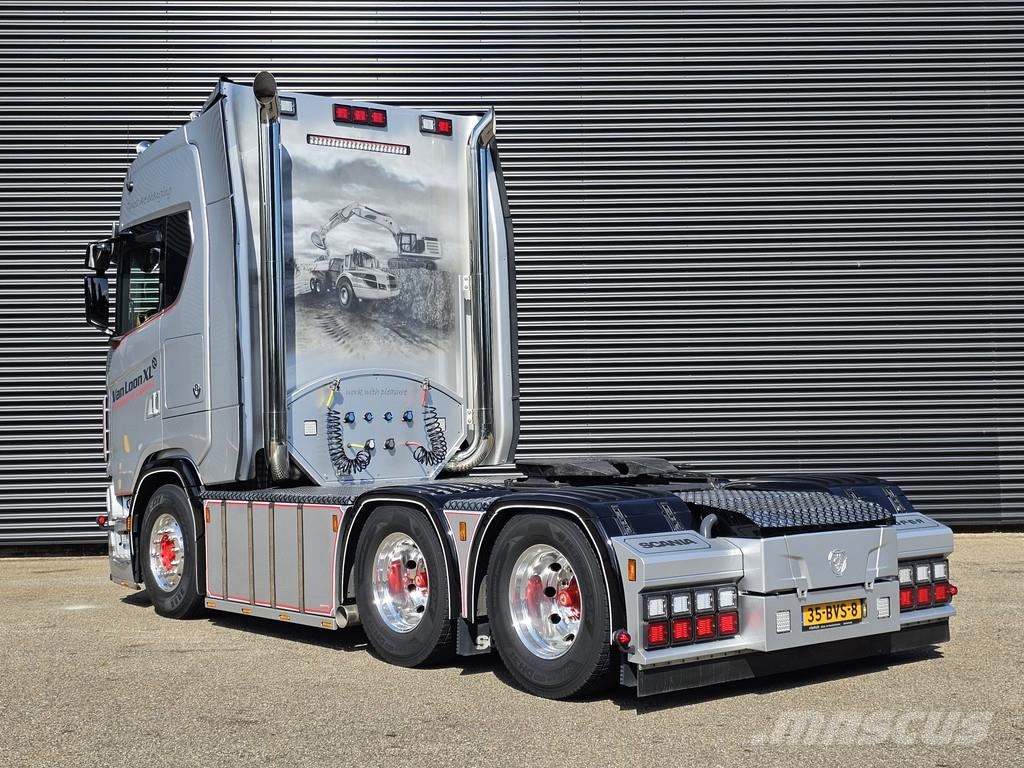 Scania S590 V8 6X4 / 2 TANKS / NL TRUCK! 80T 기타 트럭