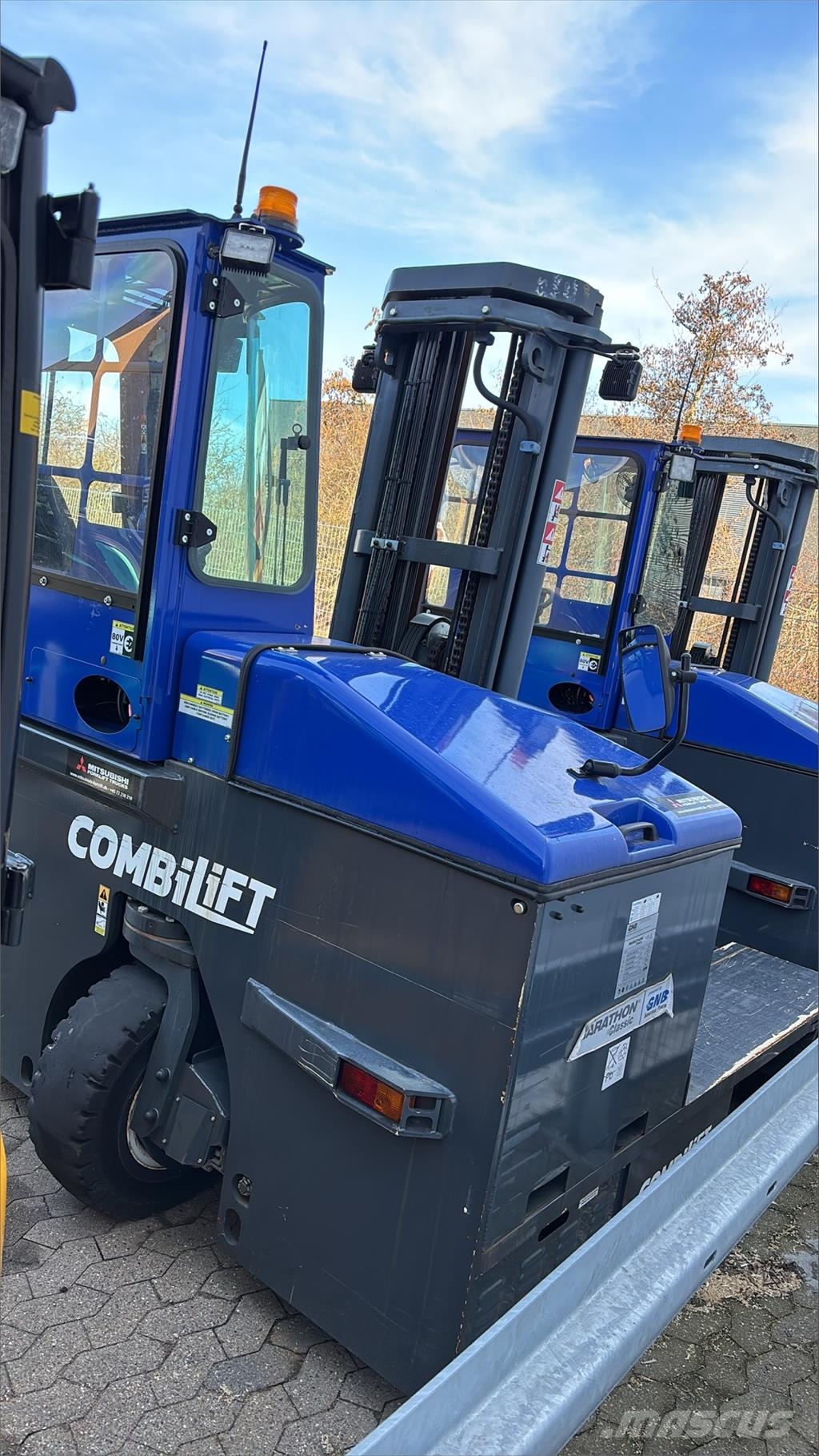 Combilift C4500E Nelitietrukit