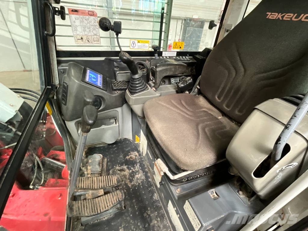 Takeuchi TB 280 FR حفارات وسط 7 طن - 12 طن