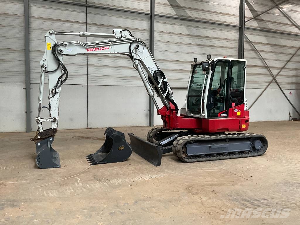 Takeuchi TB 280 FR حفارات وسط 7 طن - 12 طن