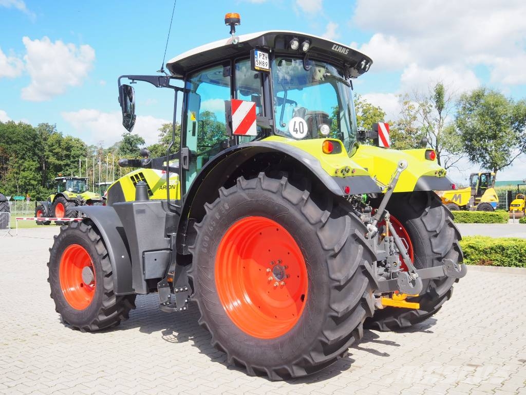 CLAAS Arion 610 CIS Tractoren