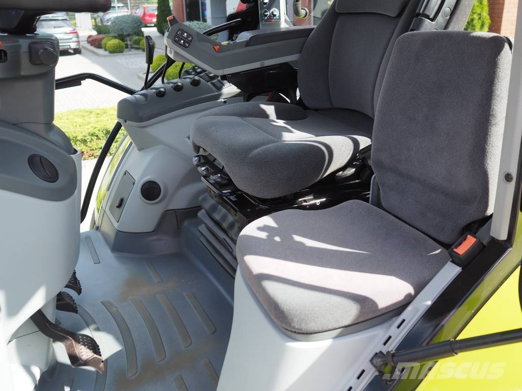 CLAAS Arion 610 CIS Tractoren