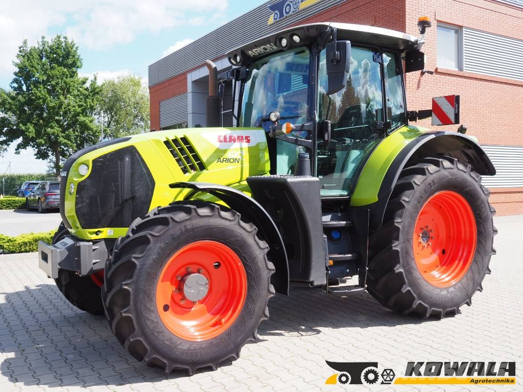 CLAAS Arion 610 CIS Tractoren