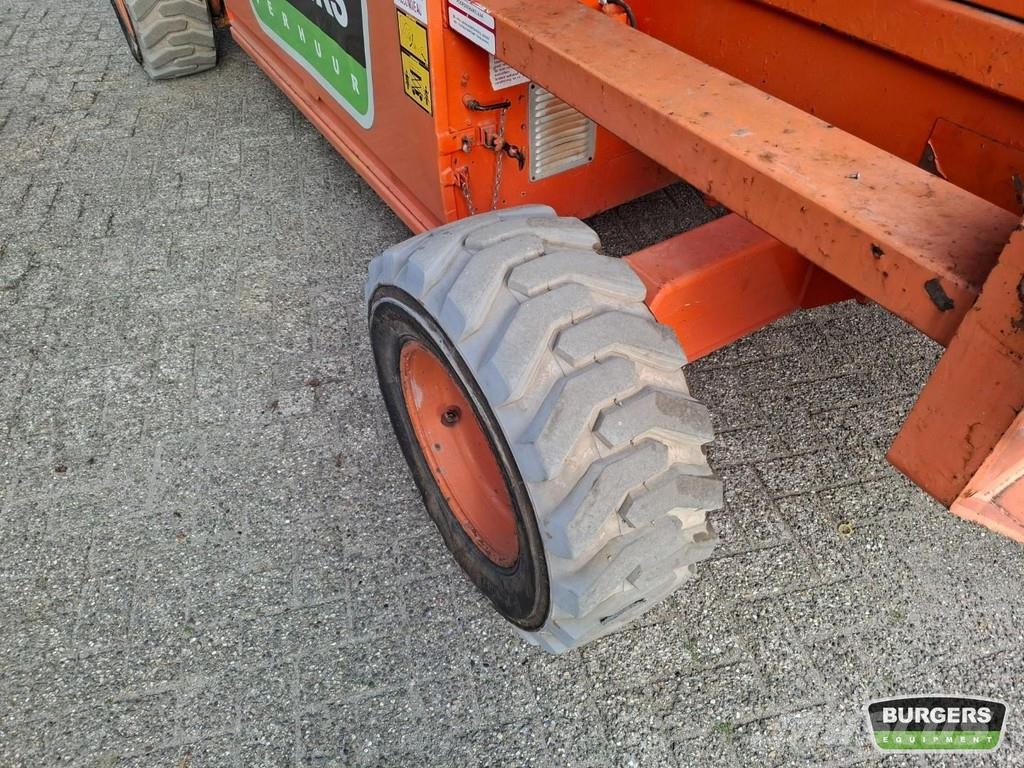 Holland Lift Q-135EL24 Šķerveida pacēlāji