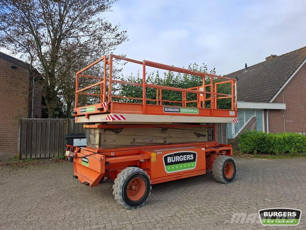 Holland Lift Q-135EL24 Šķerveida pacēlāji