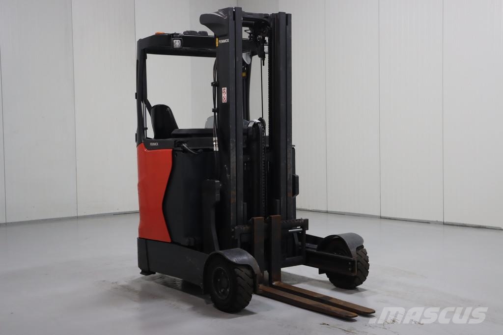 Linde R14G-01 Tolóoszlopos targonca