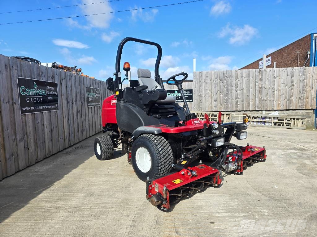 Toro LT3340 Fairway mowers