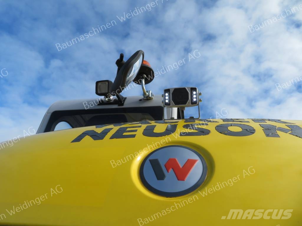 Wacker Neuson EW 100 Pelle sur pneus