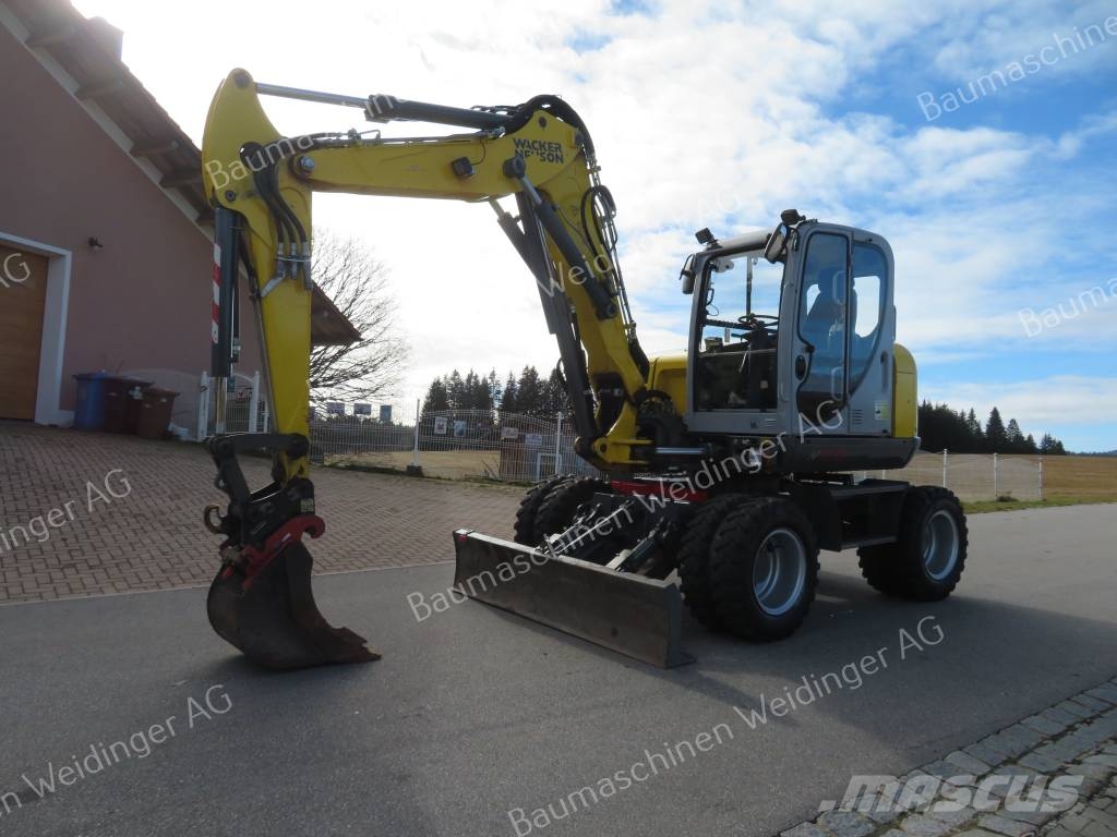 Wacker Neuson EW 100 Pelle sur pneus
