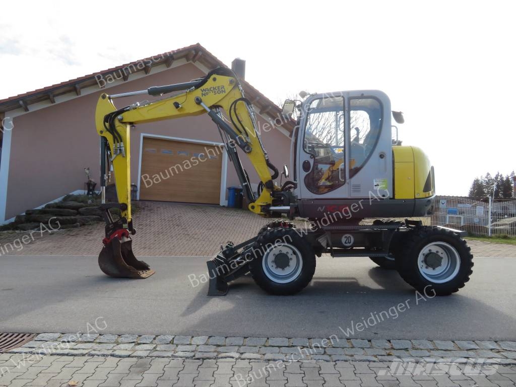 Wacker Neuson EW 100 Pelle sur pneus
