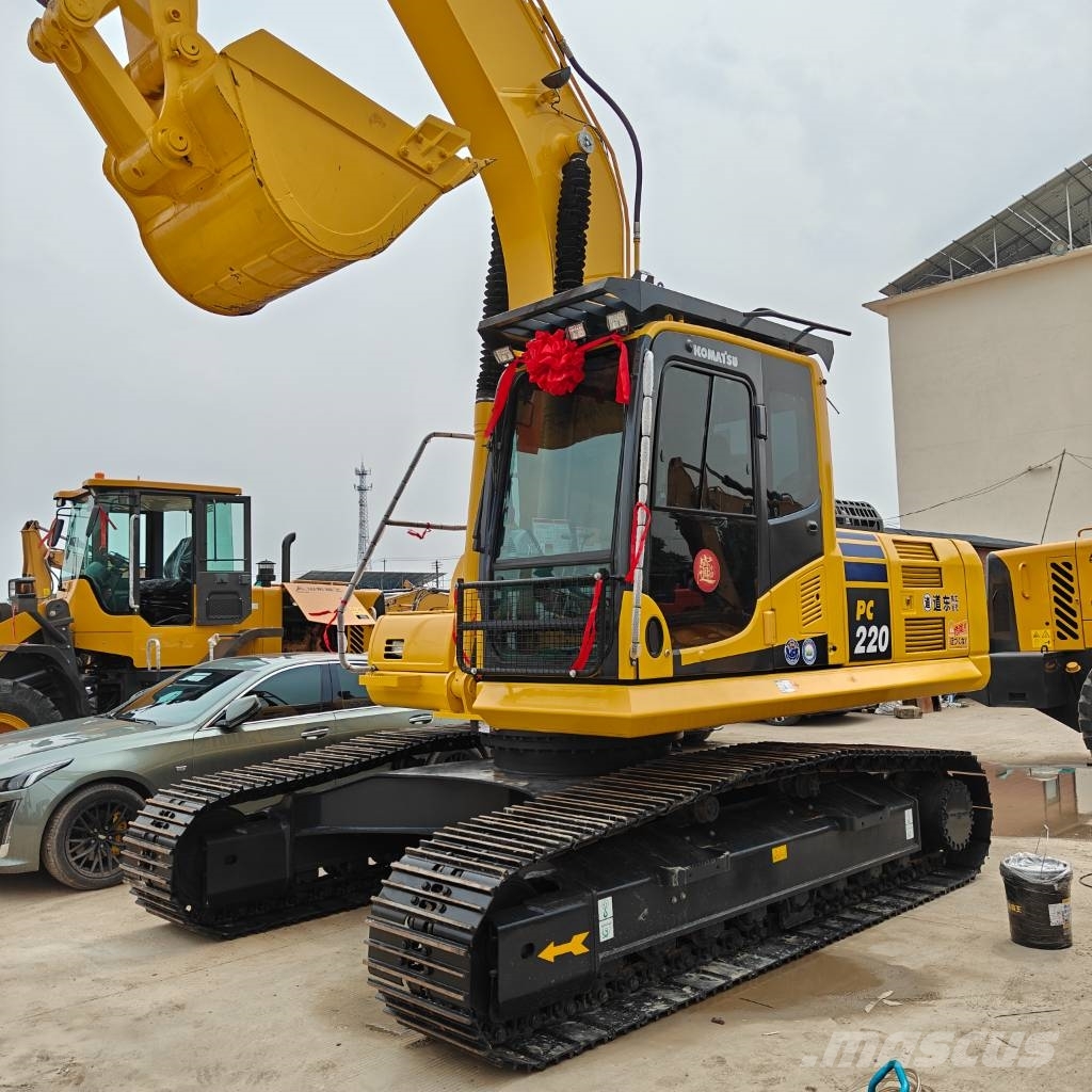 Komatsu 220-8mo Escavadeiras de esteiras
