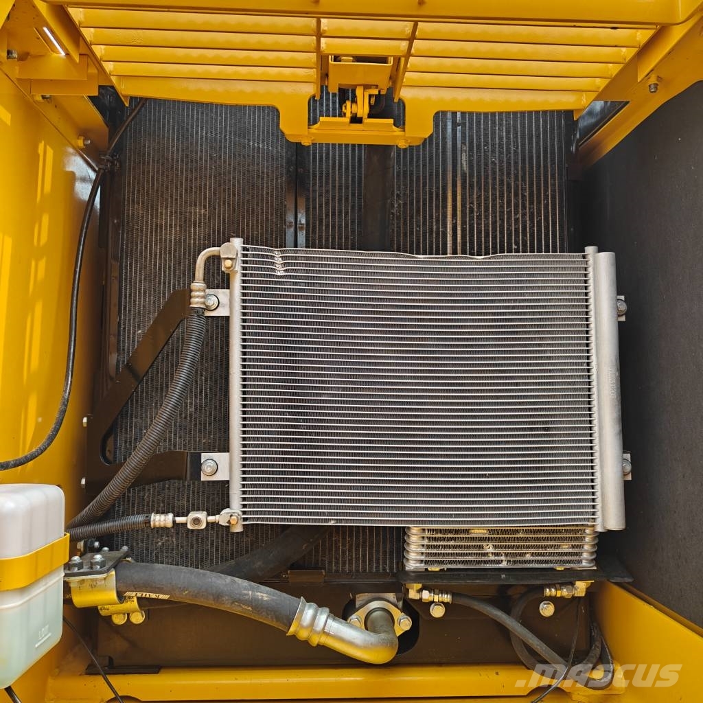 Komatsu 220-8mo Escavadeiras de esteiras