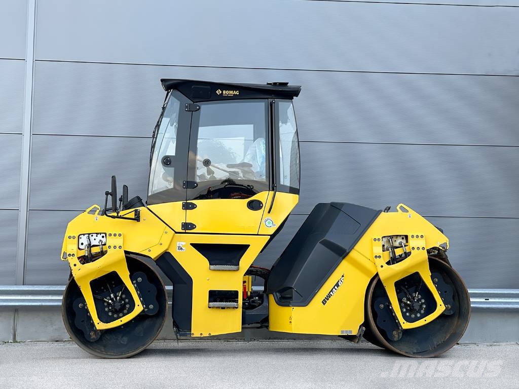 Bomag BW 141 AD-5 Rouleaux tandem