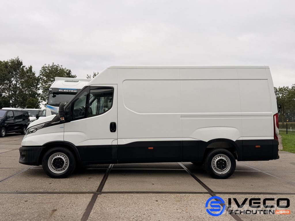 Iveco Daily 35S18V A8 3.0L 180pk | L3H2 W3520L | Automaa هيكل صندوقي