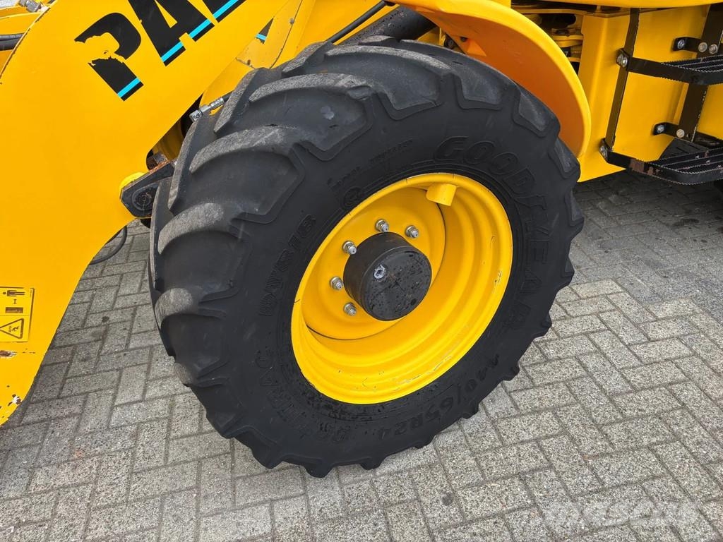 Palazzani Paload PL 165 wheelloader 2011 year. Only 3938 hou Wielladers