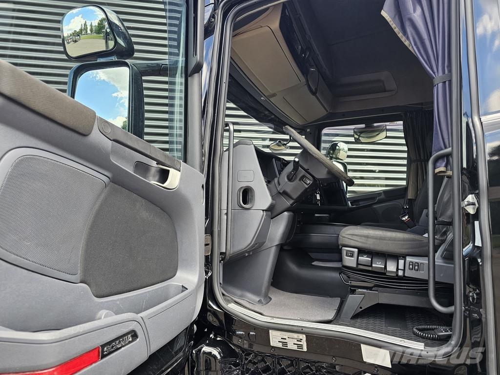 Scania R450 6x2/4 / PUSHER / FULL-AIR Trekkers