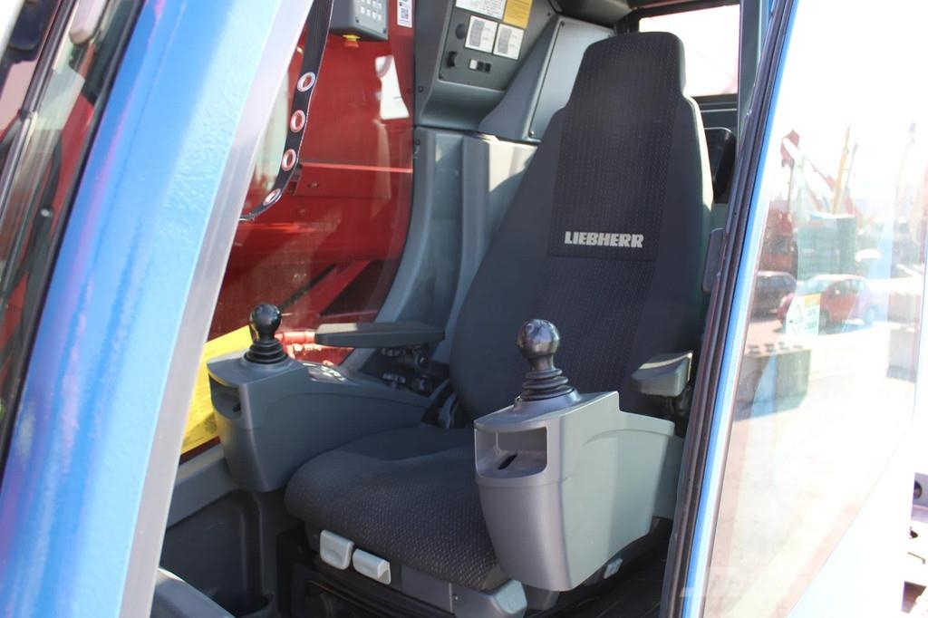 Liebherr LTM1090 -4.2 Visurgājēji celtņi