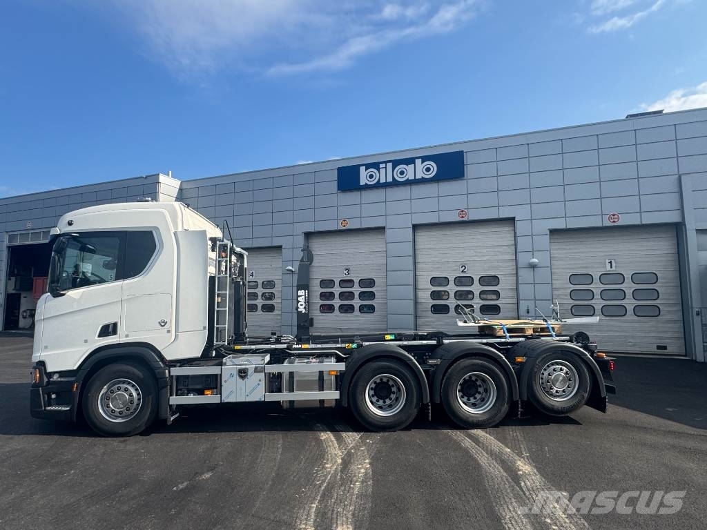 Scania R 560 8x4*4 Joab med frontplog & sidoplogsfäste Rol kiper kamioni sa kukom za podizanje tereta