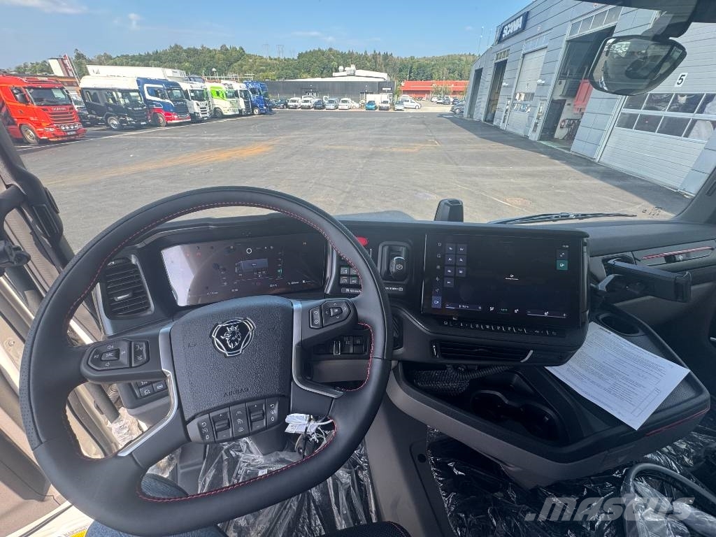 Scania R 560 8x4*4 Joab med frontplog & sidoplogsfäste Rol kiper kamioni sa kukom za podizanje tereta