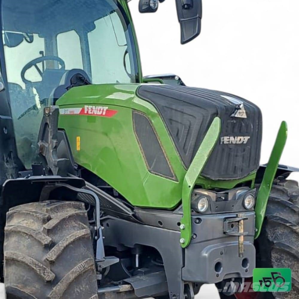 Fendt 311 Vario. Parts Tratores Agrícolas usados