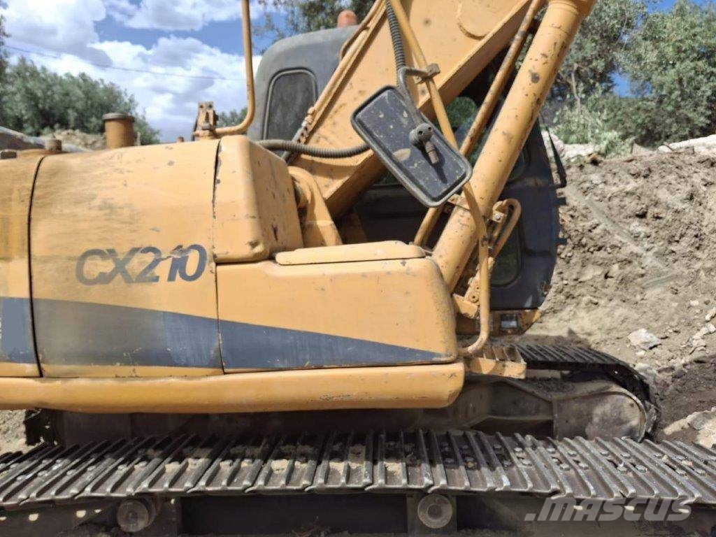 CASE CX 210   PRECIO A CONSULTAR Vikšriniai ekskavatoriai