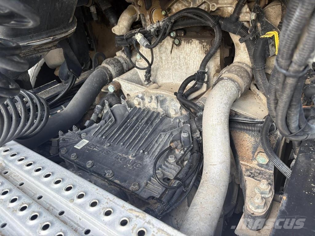 MAN TGX 18,440 + RETARDER + PTO HYDRAULIC + EURO 6 Nyergesvontatók