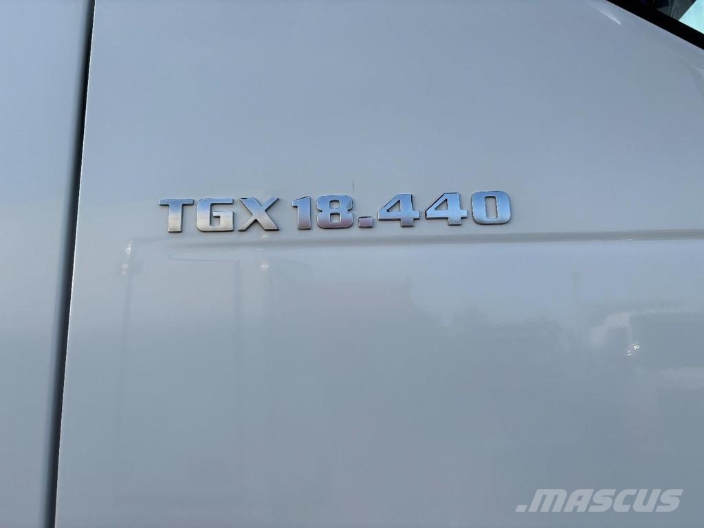 MAN TGX 18,440 + RETARDER + PTO HYDRAULIC + EURO 6 Nyergesvontatók
