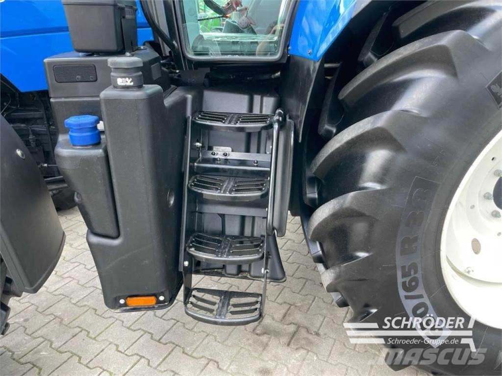 New Holland T 7.210 Tractors