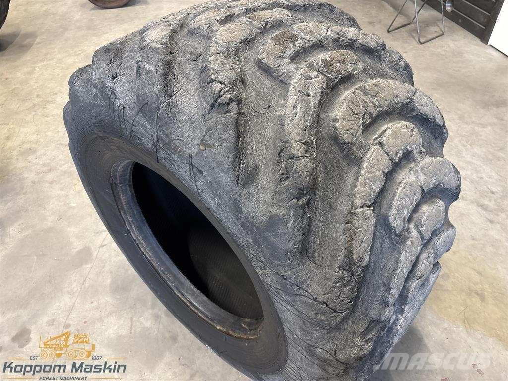 Nokian Fkf 710/45x26,5 Used/Beg Tyres, wheels and rims