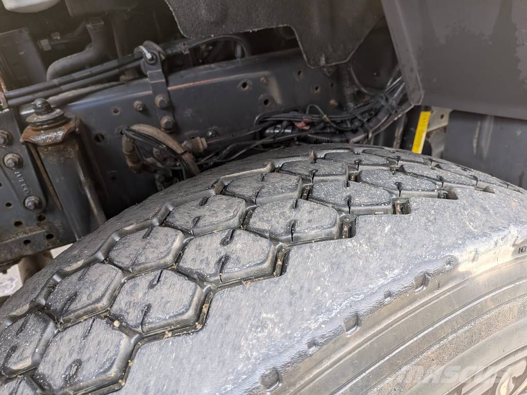 Iveco Trakker 260 T41 Camioane Demontabile