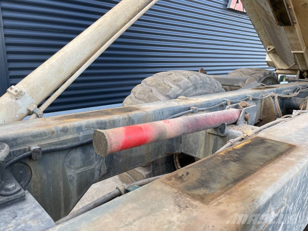 Terex TA 30-7 Шарнирно-сочленённые самосвалы