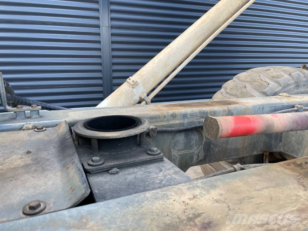 Terex TA 30-7 Шарнирно-сочленённые самосвалы