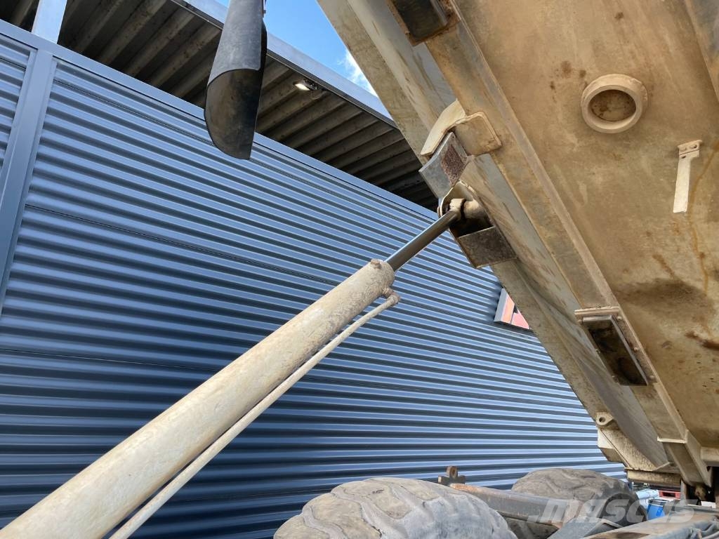 Terex TA 30-7 Шарнирно-сочленённые самосвалы
