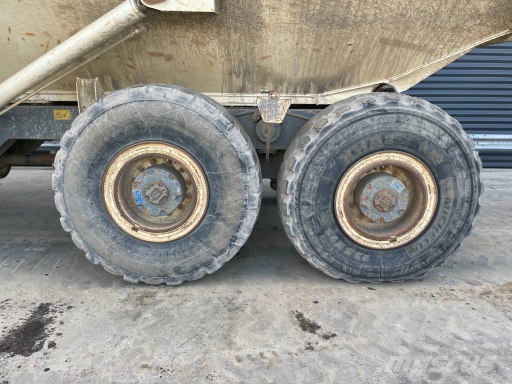 Terex TA 30-7 Шарнирно-сочленённые самосвалы