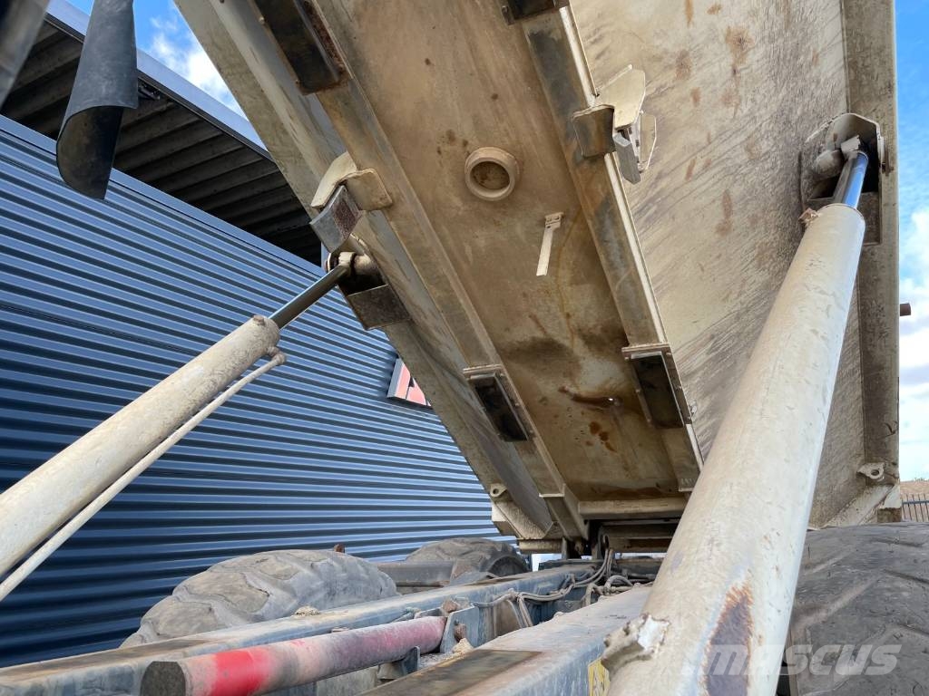 Terex TA 30-7 Шарнирно-сочленённые самосвалы