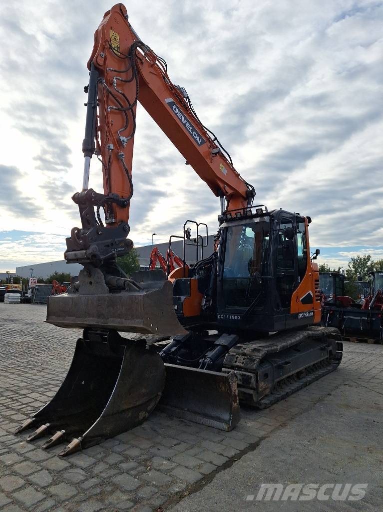 Develon Kettenbagger DX 140 LCR/V-7 Bagri goseničarji