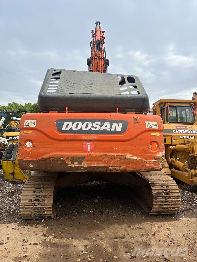 Doosan DX300LC-9C حفارات وسط 7 طن - 12 طن
