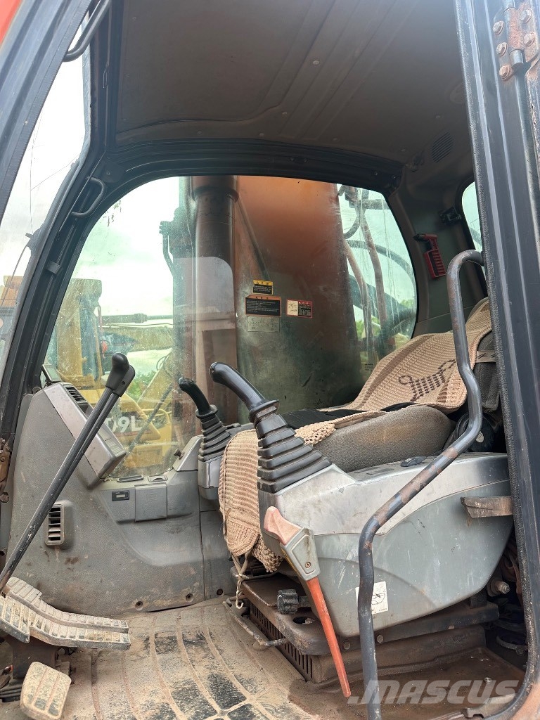 Doosan DX300LC-9C حفارات وسط 7 طن - 12 طن