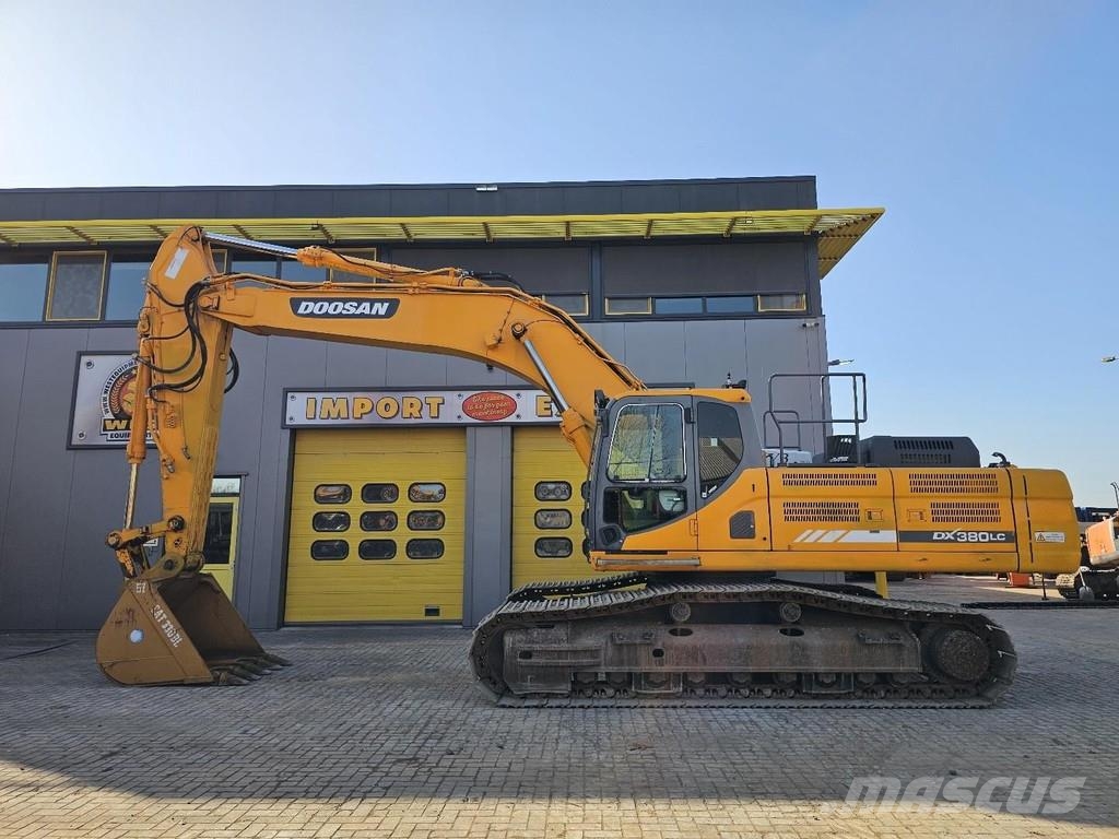 Doosan DX380LC-3 Raupenbagger